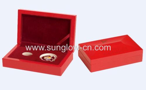 Red Luxury Wooden Packing Box