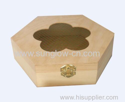 Wooden Gift Box With Green Mesh Inside