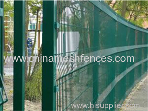 RAL6005 PVC coated wire mesh fence with 