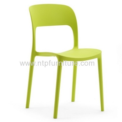 stackable plastic cafe Gipsy chair