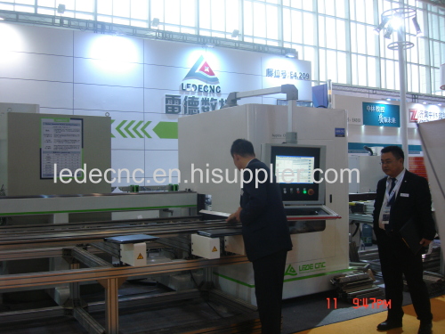 Cutting Center for Aluminum Upvc profile C100