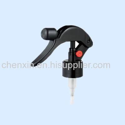 Household spray trigger sprayer