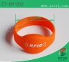 RFID oval silicone wristband Φ50mm