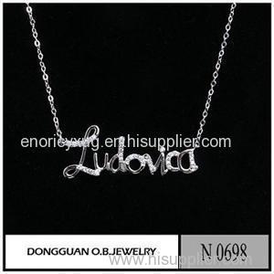 Wholesale New Custom Design Letter Charms Silver Alphabet Pendant Necklace