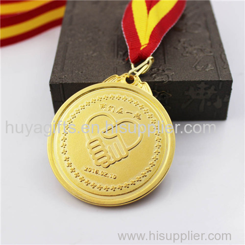 5cm Gold Champion Medal with Ribbon for Anniversary Souvenir