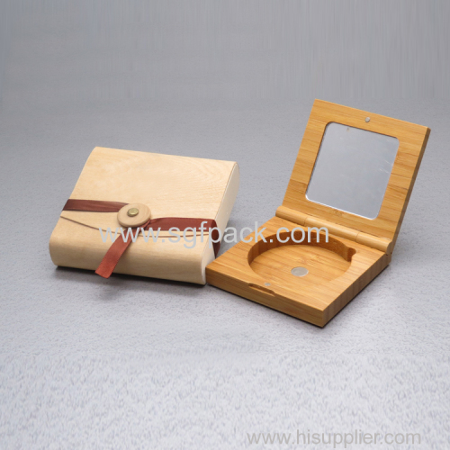 Square bamboo blush case with mirror