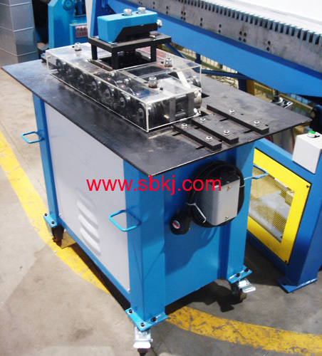 Air duct Lock Forming Machine