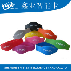 Colorful HF rfid nfc silicone bracelet wristband with serial number printing