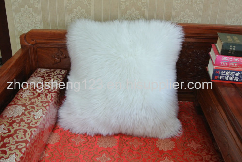 white faux fur pillow/cushion