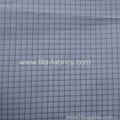 Carbon fiber plaid fabric