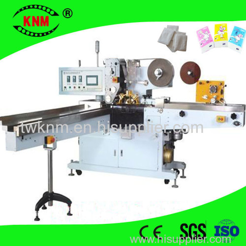 Mini type automatic paper handkerchief packing machine