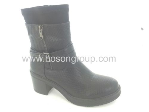 Snake texture zipper chunky heel boots