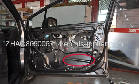 Anticollision steel pipe for automobile door