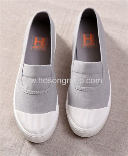 Clip on canvas lady casual shoes
