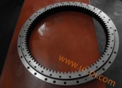 OD 1379 Mm Slewing Bearing Applied For Material Handling Machine