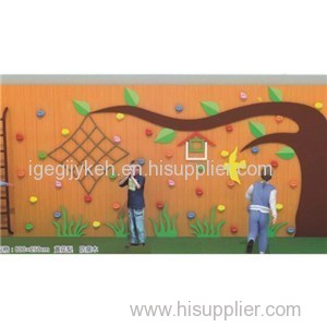 2017 Latest Professional Design Kids Outdoor Wooden Climbing Wall With Plastic Climbing Holds