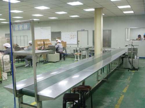 roller conveyor belt system