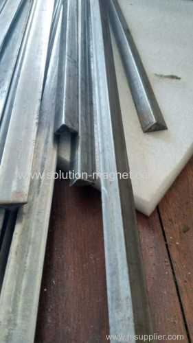 SAIXIN Triangle Steel Chamfer 15x15mm