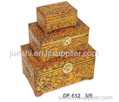 LUXURY ANTIQUE WOODEN DECORATIVE DISPLAY BOXES FOR SALE