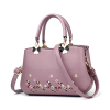 Promotional low price lady bags China factory fashion women bags handbag