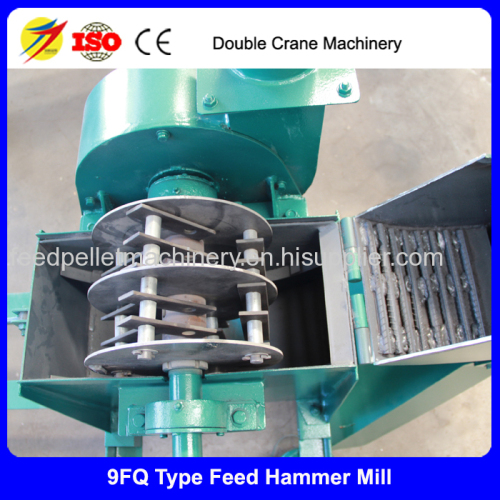 Mini grain wheat rice soybean corn hammer mill crusher/small corn mill grinder for sale