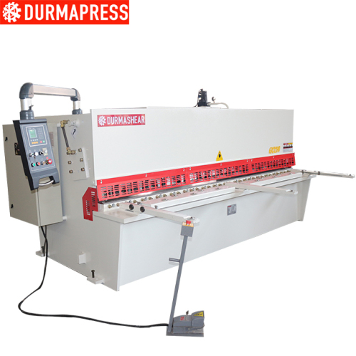 CNC shearing machine with high precision ball screw and linear guide