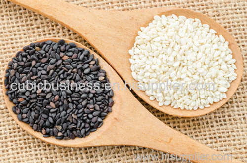 sesame seeds white and black