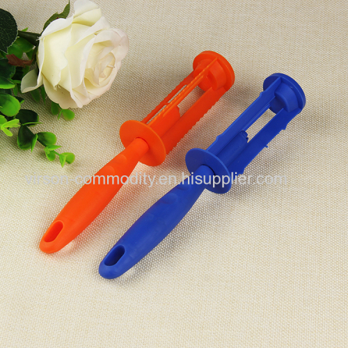 Vertical Carved Triangular Prism Plastic Handle