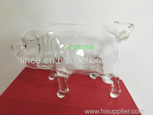 Hand Made Mouth Blown Borosilicate Glass Pig Shaped Design Wine Bottle