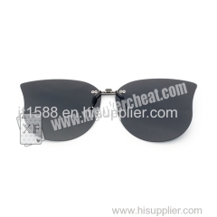 Fashionable And Personality Perspective Sunglasses For Backside Marked Playing Cards Suitable For Men Or Women