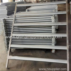 galvanized/powder coated welded pipe cattle horse panel fence rail factory