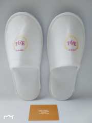 White Disposable Hotel Slipper / Closed toe One Time Use Slipper EVA Sole