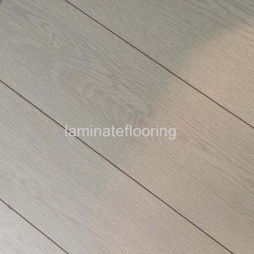 V groove 12mm AC4 wood grain laminate flooring