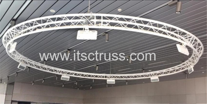 Circular Lighting Truss With Triangular Truss 290x290mm For Theatre Lighting Rig Products China Products Exhibition Reviews Hisupplier Com