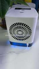USB Mini Air Conditioner USB Desktop Cold Air Humidifier with LED Lights