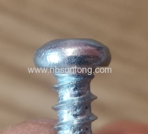 Self drilling screw - pan head - cross phillips drive - zinc coated