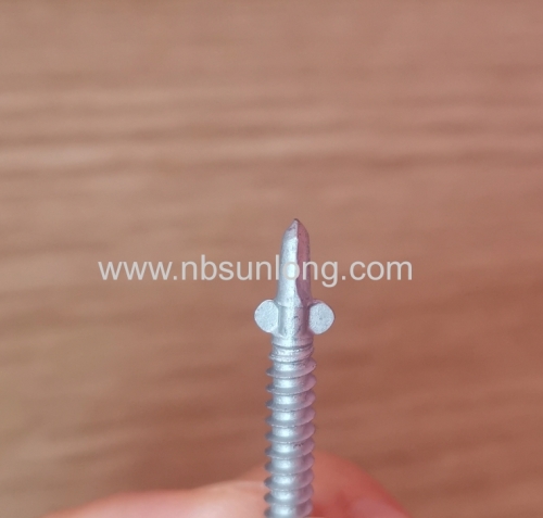 Self drilling screw - with wing - flat head with ribs - phillips drive - ruspert