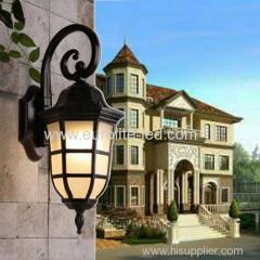 euroliteLED Aluminium Garden Light Outdoor Wall Lamp with Glass Lantern