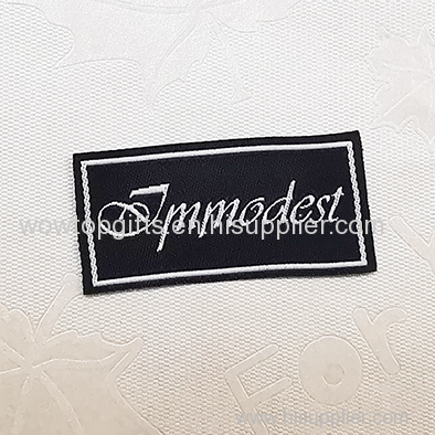 Fashion Customized sewing labels Shirt Bags garment label tag Woven Labels for clothes