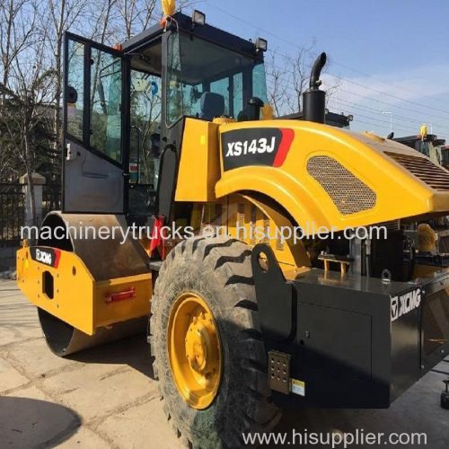 14 ton XS143J single drum road roller vibratory compactor