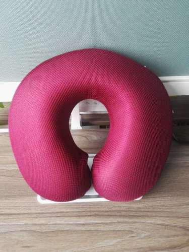 Konfurt U-Shape Travel Pillow Neck Pillow With Mesh Bamboo fabric Comfortable