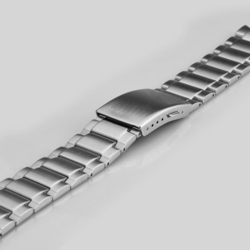 FEATURES OF WS018 FINE STAINLESS-STEEL WATCH BRACELET IN SILVER FINISH