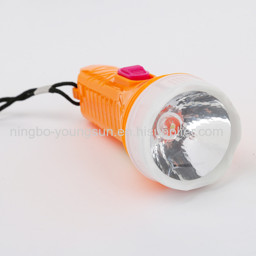 626-Cost-Effective Button Cell Battery Plastic LED Mini Torch Light