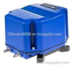 Oil-lubricated rotary vane vacuum pump