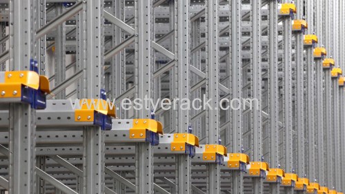 Drive in pallet racking