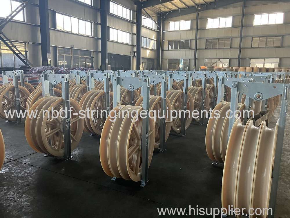 916MM Conductor Pulleys are exported to regular customer