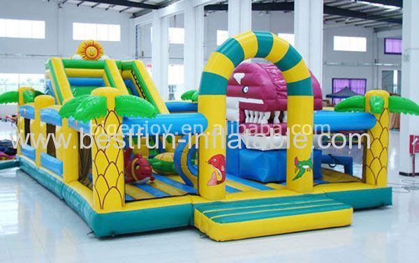 What issues should be noted in the design of outdoor inflatable children's playground