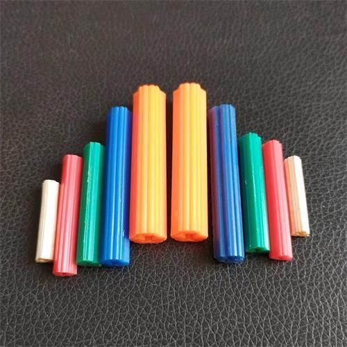 Plastic Tubular Wall Plug