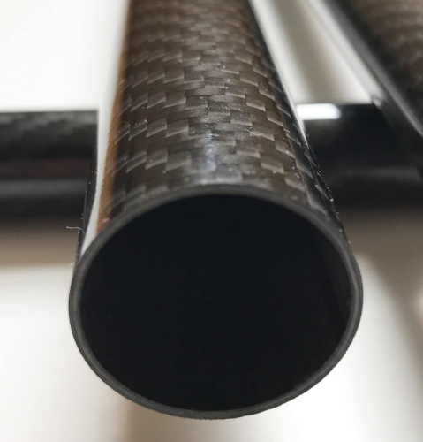 Custom Carbon Fiber Tubing with Glossy Finish and High Strength for Aerospace Applications Glossy Carbon Fiber Tube