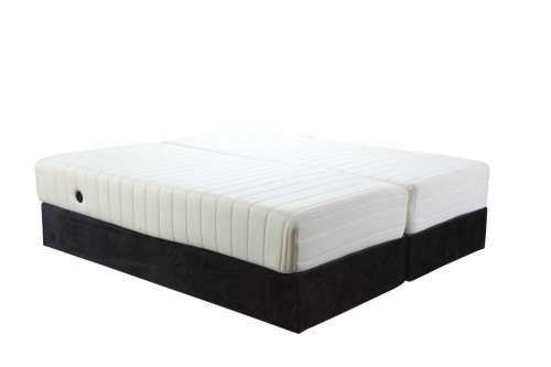 Konfurt High quality bedroom furniture memory foam remote control electric adjustable mattress
